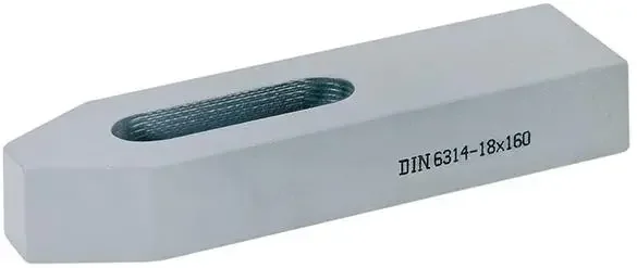 boukal1-3327741