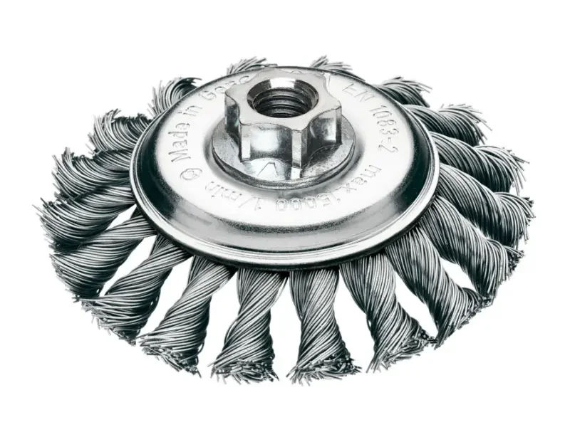 boukal2-3330031